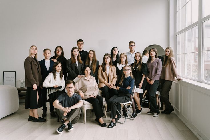 Человек обучается онлайн